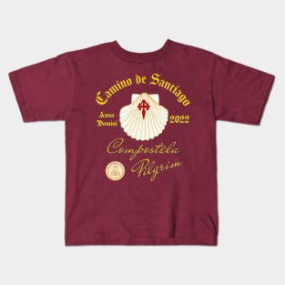 Camino de Santiago Anno Domini 2022 Scallop Shell Cross Kids T-Shirt